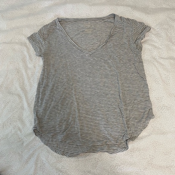 American Eagle Outfitters Tops - Abercrombie shirt